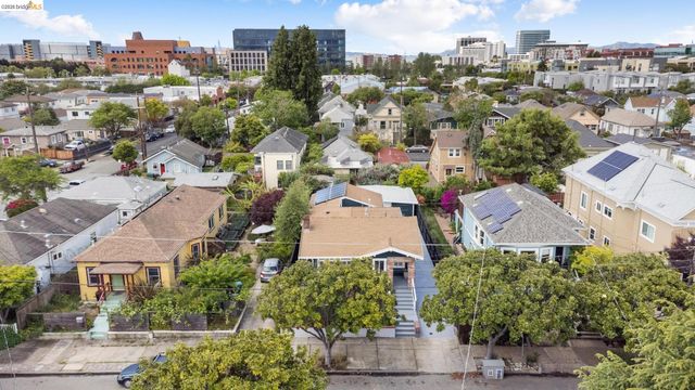 5521 Fremont St, Oakland, CA 94608