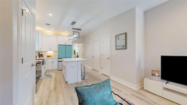 3211 Avenue K, Galveston, TX 77550