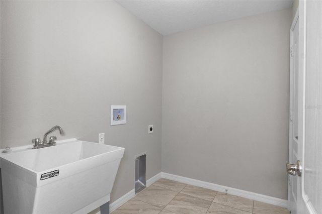 17 HAWTHORNE COURT, Homosassa, FL 34446