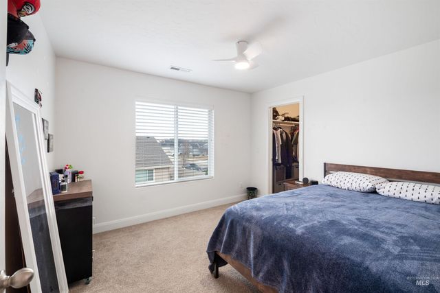 1220 E Timber Trail Dr, Kuna, ID 83634