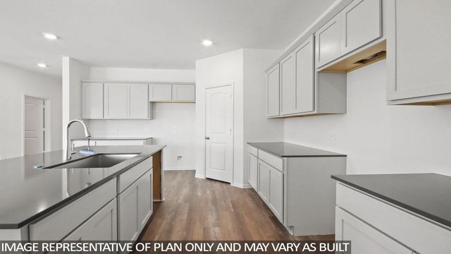 213 Homestead Court, Dayton, TX 77535