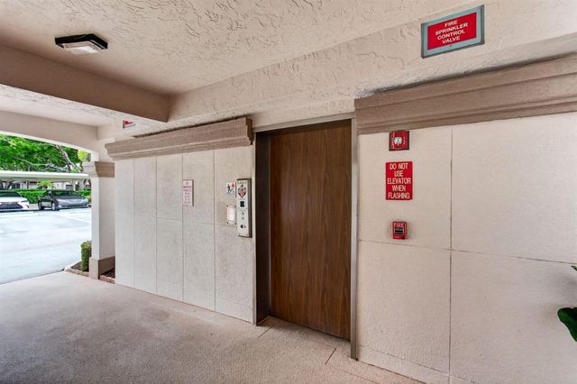 14111 Royal Vista Drive 310, Delray Beach, FL 33484
