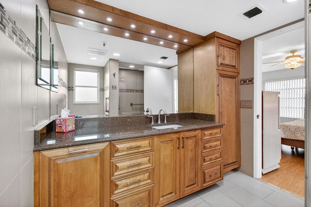 14111 Royal Vista Drive 310, Delray Beach, FL 33484