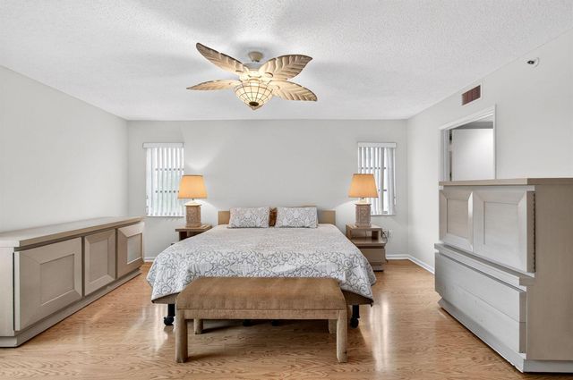 14111 Royal Vista Drive 310, Delray Beach, FL 33484