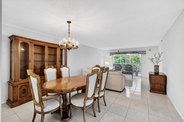 14111 Royal Vista Drive 310, Delray Beach, FL 33484