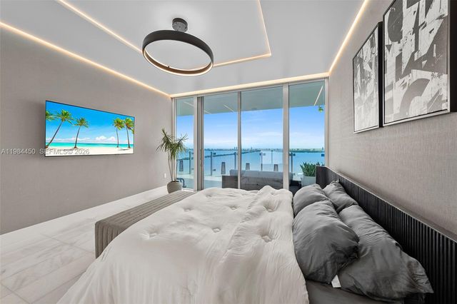 700 NE 26th Ter 3401, Miami, FL 33137