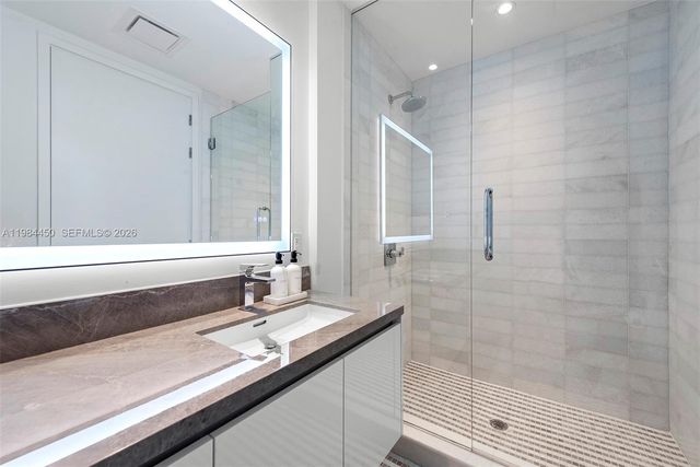 700 NE 26th Ter 3401, Miami, FL 33137