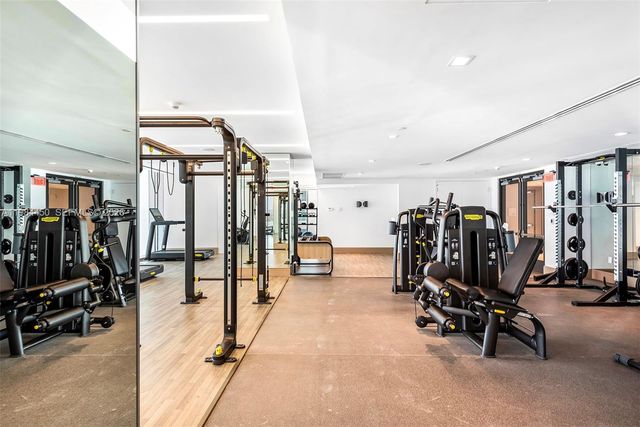 700 NE 26th Ter 3401, Miami, FL 33137