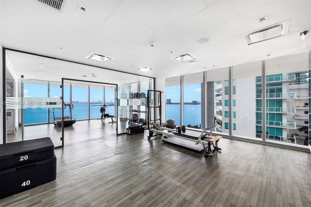 700 NE 26th Ter 3401, Miami, FL 33137