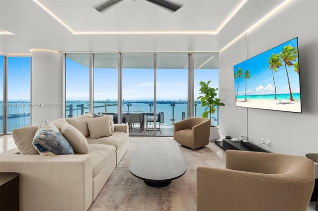 700 NE 26th Ter 3401, Miami, FL 33137