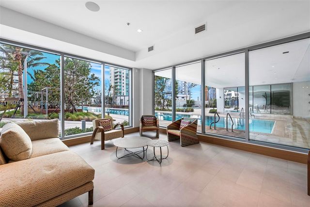 700 NE 26th Ter 3401, Miami, FL 33137