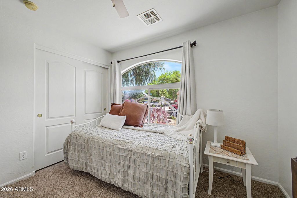 Image 18 of property listing at 35654 N MURRAY GREY Drive, San Tan Valley, AZ 85143