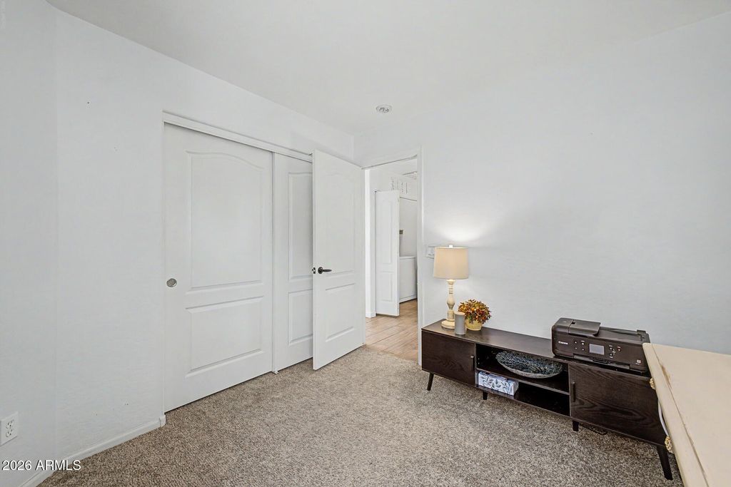 Image 21 of property listing at 35654 N MURRAY GREY Drive, San Tan Valley, AZ 85143