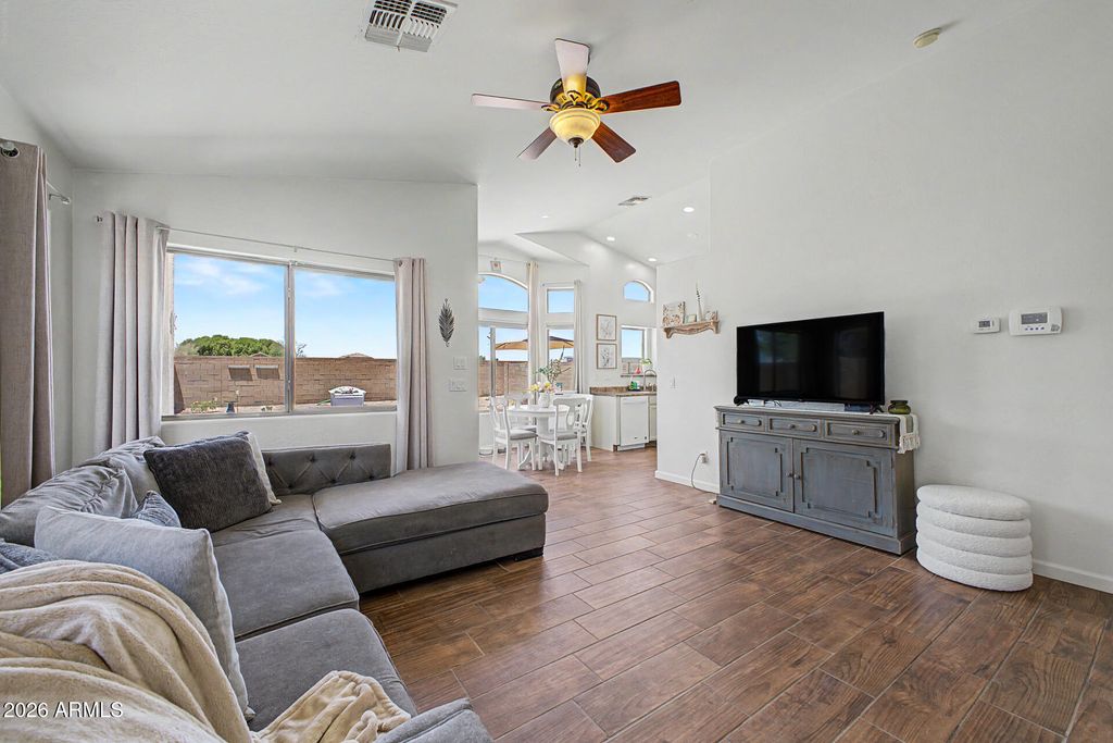 Image 4 of property listing at 35654 N MURRAY GREY Drive, San Tan Valley, AZ 85143