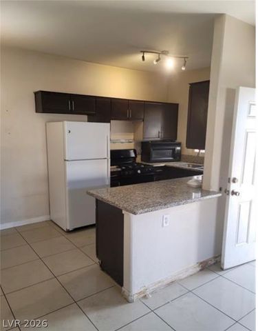 5750 East Hacienda Avenue 117, Las Vegas, NV 89122