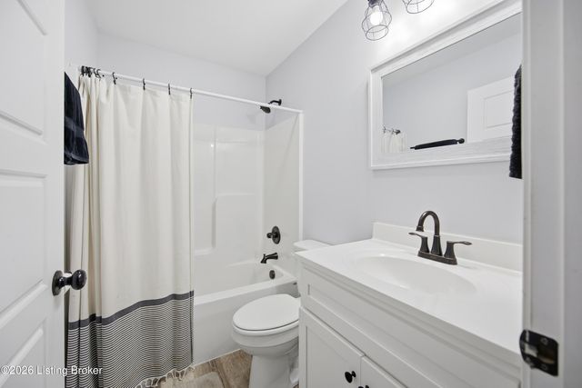 1112 Mac Dr, Lawrenceburg, KY 40342