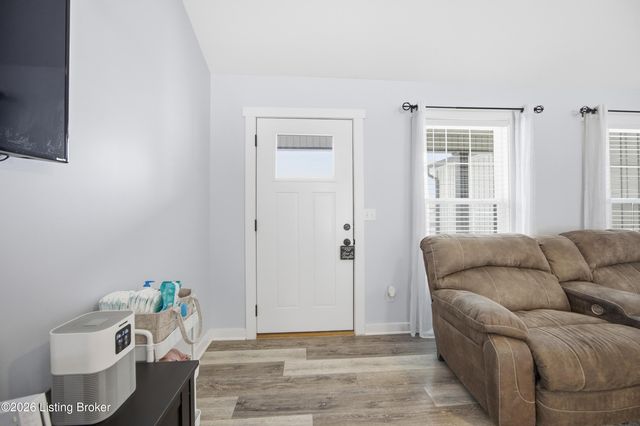 1112 Mac Dr, Lawrenceburg, KY 40342