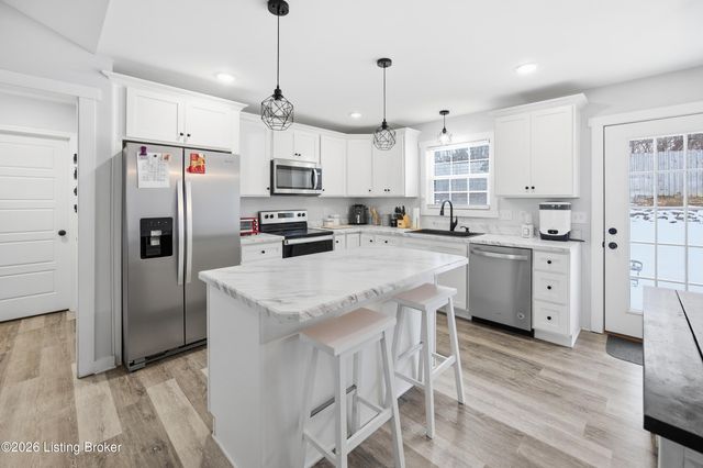 1112 Mac Dr, Lawrenceburg, KY 40342