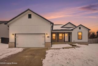 1112 Mac Dr, Lawrenceburg, KY 40342