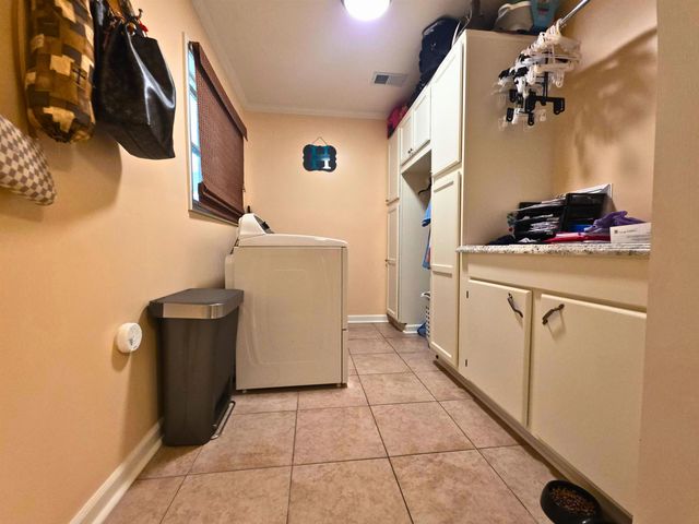 145 East 69th Place, Cut Off, LA 70345