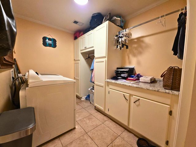 145 East 69th Place, Cut Off, LA 70345