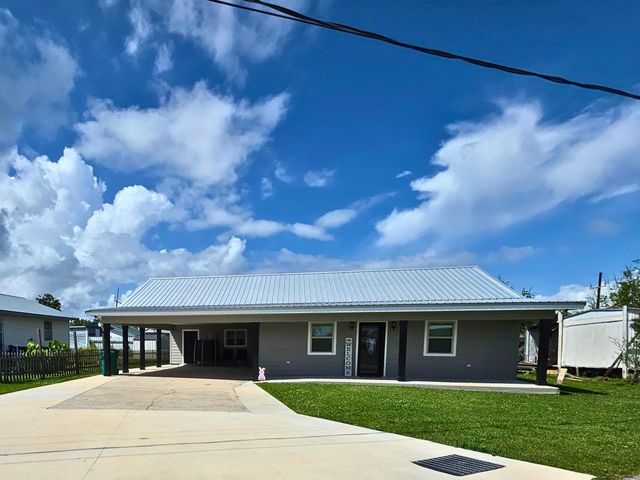 145 East 69th Place, Cut Off, LA 70345