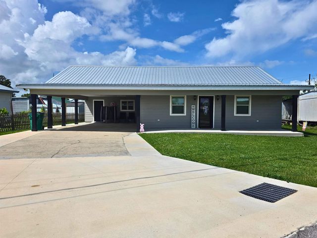 145 East 69th Place, Cut Off, LA 70345