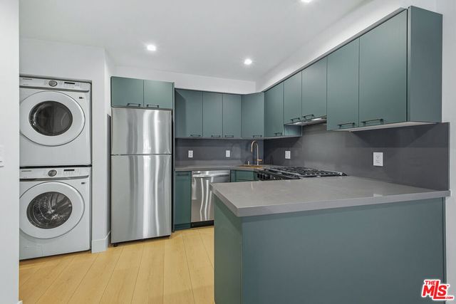 12425 Texas Avenue 3, Los Angeles, CA 90025
