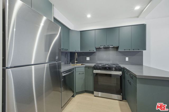 12425 Texas Avenue 3, Los Angeles, CA 90025