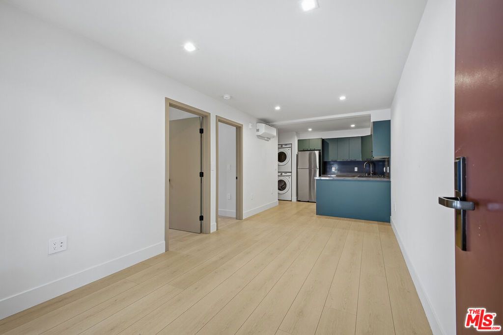12425 Texas Avenue 3, Los Angeles, CA 90025