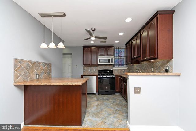 3305 KRAIL ST, Philadelphia, PA 19129