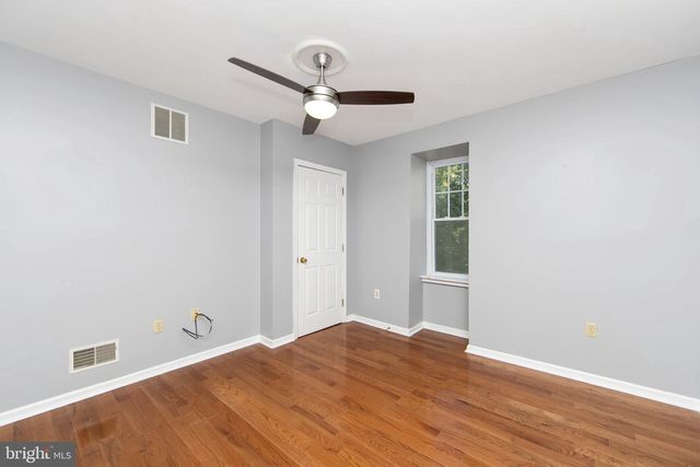 3305 KRAIL ST, Philadelphia, PA 19129