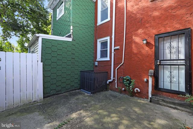 3305 KRAIL ST, Philadelphia, PA 19129