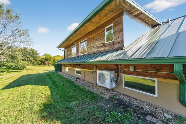 58655 284 Street, Malvern, IA 51551