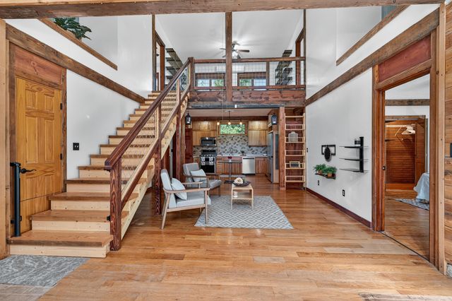 58655 284 Street, Malvern, IA 51551