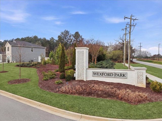 621 Hollybank Street, Fountain Inn, SC 29644