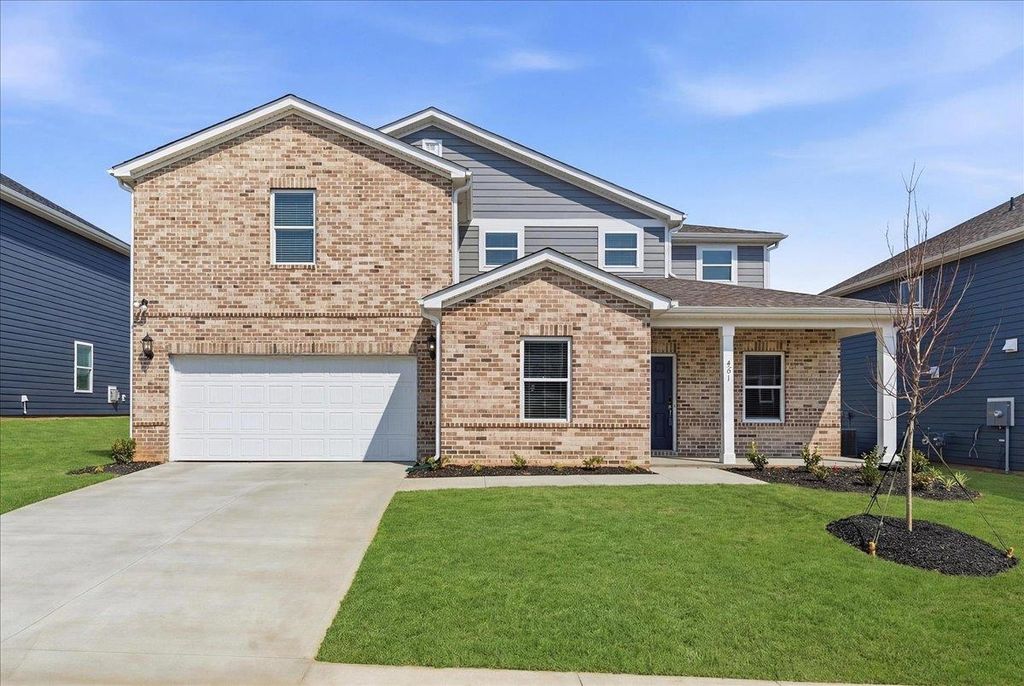 621 Hollybank Street, Fountain Inn, SC 29644