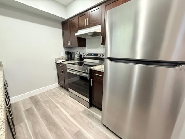 332 AVENUE D SE, Winter Haven, FL 33880