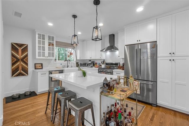 3220 Iroquois Ave., Long Beach, CA 90808