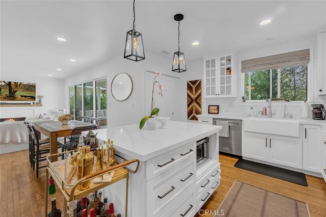 3220 Iroquois Ave., Long Beach, CA 90808