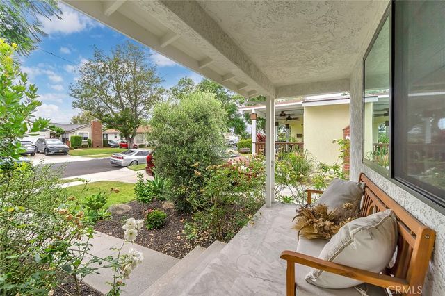 3220 Iroquois Ave., Long Beach, CA 90808