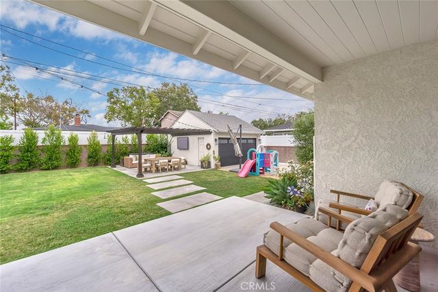 3220 Iroquois Ave., Long Beach, CA 90808