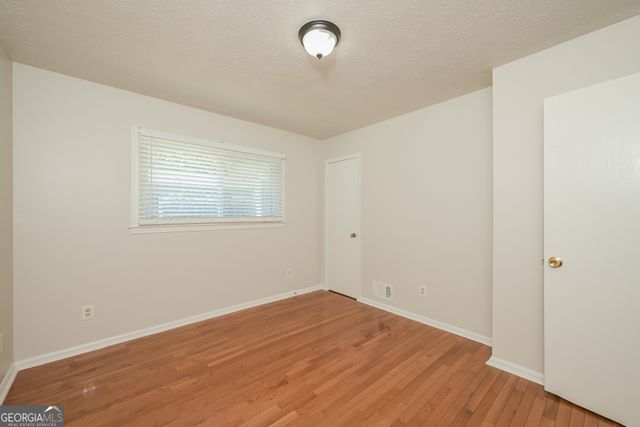 3518 Sandy Woods Lane, Stone Mountain, GA 30083