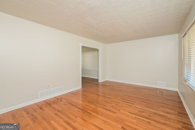 3518 Sandy Woods Lane, Stone Mountain, GA 30083