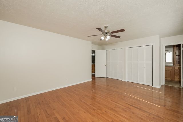 3518 Sandy Woods Lane, Stone Mountain, GA 30083