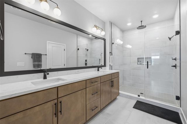 1528 SKYSAIL LANE, Sarasota, FL 34240