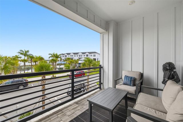 1528 SKYSAIL LANE, Sarasota, FL 34240