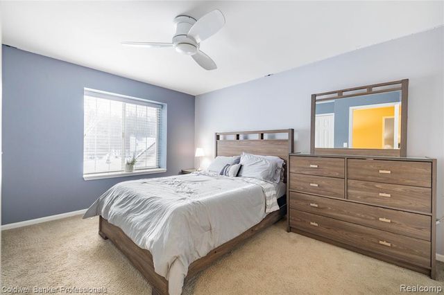 60628 S Lyon Trail, South Lyon, MI 48178