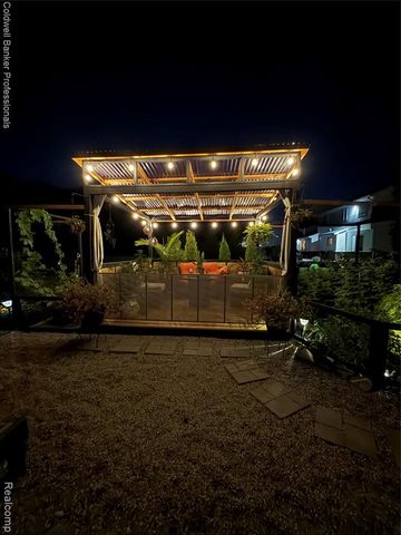 60628 S Lyon Trail, South Lyon, MI 48178