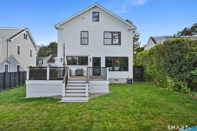 43 Crystal Street, New Canaan, CT 06840